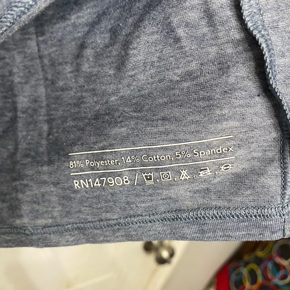 Outdoor Voices Long Sleeve Performance Shirt - Size Small - Picture 5 of 7